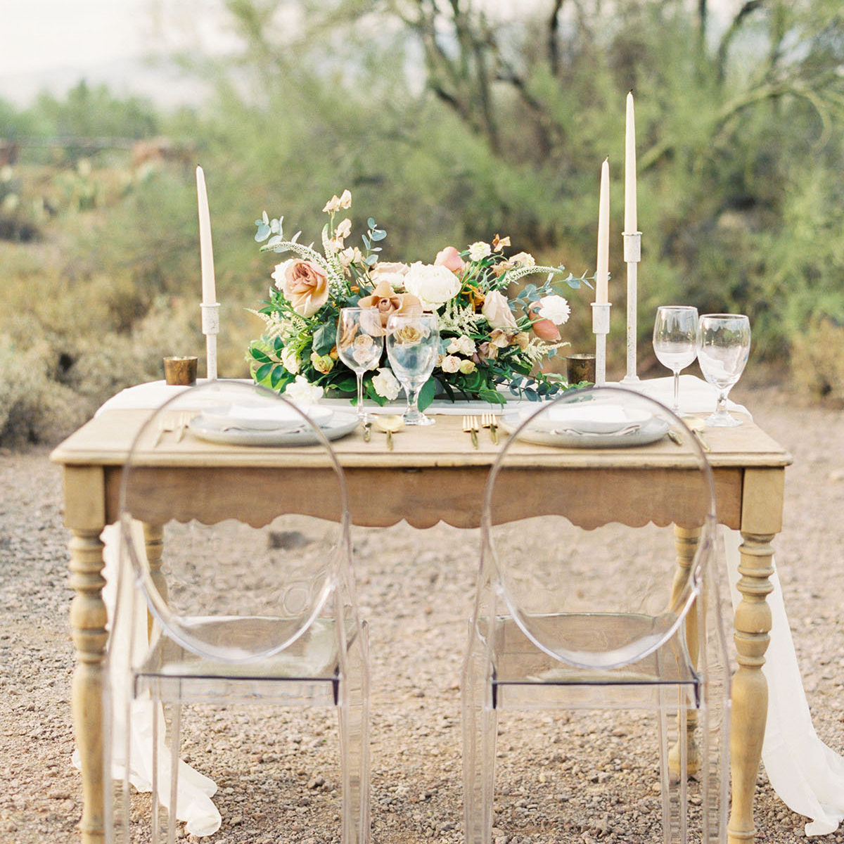 Desert Dove Weddings Table